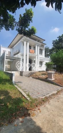 Disewakan Rumah Konsep Modern di Lippo Cikarang Cikarang dengan 3 KT Disewakan Rumah Konsep Modern di Lippo Cikarang Cikarang dengan 3 KT