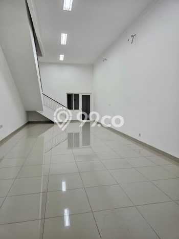 Disewakan Ruko di Kawasan Ramai Gading Serpong Luas 280m2 Disewakan Ruko di Kawasan Ramai Gading Serpong Luas 280m2
