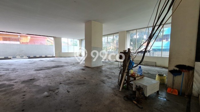 Unit Kantor Dijual di Mampang Prapatan Jakarta Selatan Luas Bangunan 9050m2 Unit Kantor Dijual di Mampang Prapatan Jakarta Selatan Luas Bangunan 9050m2