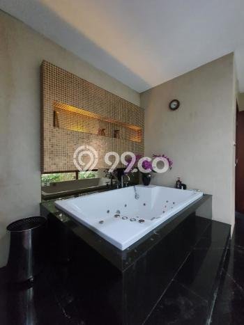 For Sale Rumah Elit Exclusive di Kebayoran Lama, Jakarta Selatan For Sale Rumah Elit Exclusive di Kebayoran Lama, Jakarta Selatan