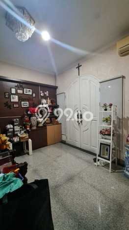 Rumah Elit Modern Siap Huni di Pantai Mutiara Jakarta Utara Rumah Elit Modern Siap Huni di Pantai Mutiara Jakarta Utara