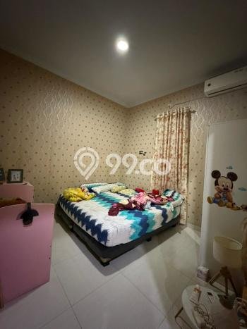 Rumah Elit Modern Siap Huni di Taman Kota Jakarta Barat Rumah Elit Modern Siap Huni di Taman Kota Jakarta Barat