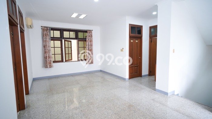 Rumah Luxury Modern Siap Huni di Tamansari Jakarta Barat Rumah Luxury Modern Siap Huni di Tamansari Jakarta Barat