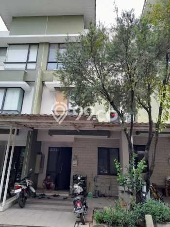 Kost untuk Dijual di Gading Serpong Punya 9 Kamar Kost untuk Dijual di Gading Serpong Punya 9 Kamar