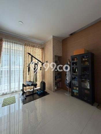 Rumah Elit Modern Siap Huni di Taman Kota Jakarta Barat Rumah Elit Modern Siap Huni di Taman Kota Jakarta Barat