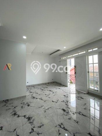 Dijual Rumah Elit Exclusive di Cilandak, Jakarta Selatan Dijual Rumah Elit Exclusive di Cilandak, Jakarta Selatan
