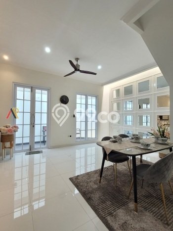 Rumah di Cipayung, Jakarta Timur, LT 112m² Bangunan 197m² Rumah di Cipayung, Jakarta Timur, LT 112m² Bangunan 197m²