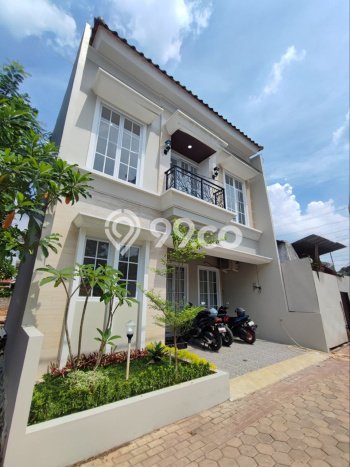 Dijual Rumah 3 Kamar Lokasi Strategis Bagus dan Strategis di Cinere Dijual Rumah 3 Kamar Lokasi Strategis Bagus dan Strategis di Cinere