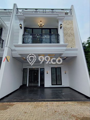 Rumah Strategis Modern Lb 185m2 di Jagakarsa, Jakarta Selatan Rumah Strategis Modern Lb 185m2 di Jagakarsa, Jakarta Selatan