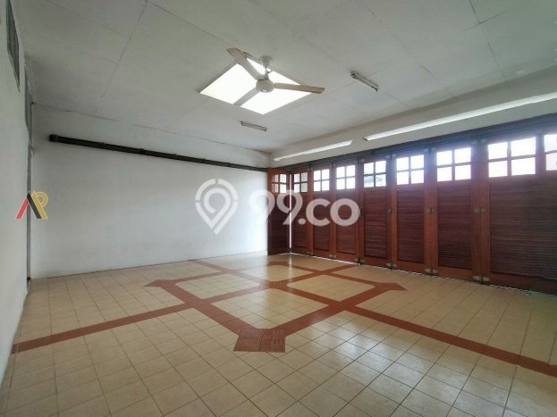 Siap Huni Rumah Mewah 5 Kamar di Cilandak Dekat ke Mana Pun Siap Huni Rumah Mewah 5 Kamar di Cilandak Dekat ke Mana Pun