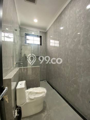 LIMITED OFFER! Rumah Premium area Beji, Luas 108m² Bangunan 261m² LIMITED OFFER! Rumah Premium area Beji, Luas 108m² Bangunan 261m²