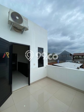 Kesempatan Langka Memiliki Rumah LT 60m² / LB 54m² di Jantung Kota Cipayung, Jakarta Timur Kesempatan Langka Memiliki Rumah LT 60m² / LB 54m² di Jantung Kota Cipayung, Jakarta Timur