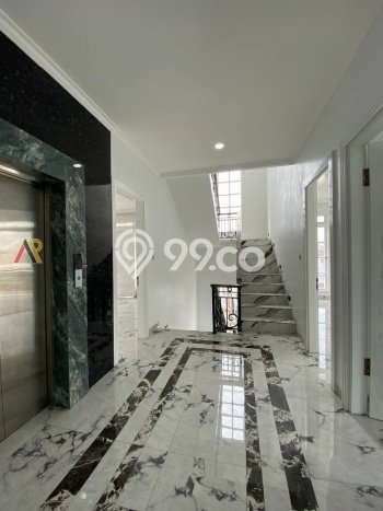 Dijual Rumah Elit Exclusive di Cilandak, Jakarta Selatan Dijual Rumah Elit Exclusive di Cilandak, Jakarta Selatan