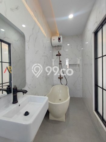 HARGA SPECIAL! Rumah Strategis lokasi Jagakarsa, Luas 95m² LB 280m² HARGA SPECIAL! Rumah Strategis lokasi Jagakarsa, Luas 95m² LB 280m²