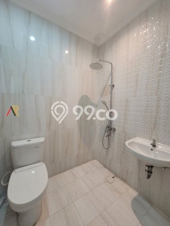 Rumah di Cipayung, Jakarta Timur, LT 112m² Bangunan 197m² Rumah di Cipayung, Jakarta Timur, LT 112m² Bangunan 197m²