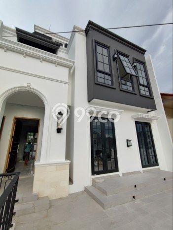 Rumah LT 360m² / LB 210m² di Lokasi Jagakarsa, Jakarta Selatan Rumah LT 360m² / LB 210m² di Lokasi Jagakarsa, Jakarta Selatan