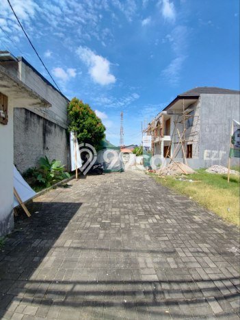 Rumah Terawat kawasan Cinere, Depok, LT 99m² Bangunan 150m² HARGA MENARIK! Rumah Terawat kawasan Cinere, Depok, LT 99m² Bangunan 150m² HARGA MENARIK!