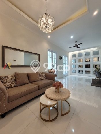 Rumah di Cipayung, Jakarta Timur, LT 112m² Bangunan 197m² Rumah di Cipayung, Jakarta Timur, LT 112m² Bangunan 197m²