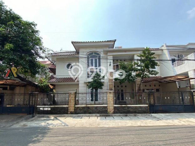 Rumah Akses Mudah di Cipayung, Jakarta Timur, Luas 270m² LB 300m² Rumah Akses Mudah di Cipayung, Jakarta Timur, Luas 270m² LB 300m²