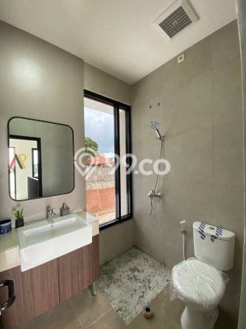 Kesempatan Langka Memiliki Rumah LT 60m² / LB 54m² di Jantung Kota Cipayung, Jakarta Timur Kesempatan Langka Memiliki Rumah LT 60m² / LB 54m² di Jantung Kota Cipayung, Jakarta Timur