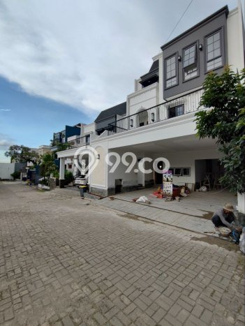 Rumah LT 360m² / LB 210m² di Lokasi Jagakarsa, Jakarta Selatan Rumah LT 360m² / LB 210m² di Lokasi Jagakarsa, Jakarta Selatan