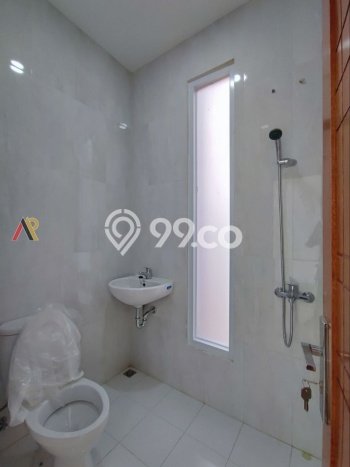 Rumah Lingkungan Asri kawasan Limo, Depok, Luas 90m² LB 170m² Rumah Lingkungan Asri kawasan Limo, Depok, Luas 90m² LB 170m²