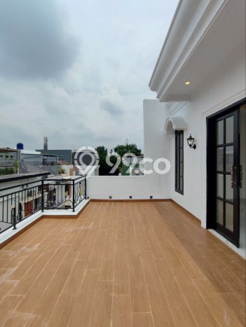 Rumah Nyaman di Jagakarsa, Jakarta Selatan, LT 79m² LB 170m² Rumah Nyaman di Jagakarsa, Jakarta Selatan, LT 79m² LB 170m²