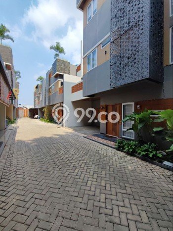 HARGA SPESIAL! Rumah Minimalis area Jagakarsa, Jakarta Selatan, Luas 75m² Bangunan 160m² Bisa Nego! HARGA SPESIAL! Rumah Minimalis area Jagakarsa, Jakarta Selatan, Luas 75m² Bangunan 160m² Bisa Nego!