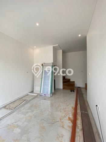 DIJUAL CEPAT! Rumah Ready Stock Area Strategis Cipayung, Luas 60m² LB 75m² DIJUAL CEPAT! Rumah Ready Stock Area Strategis Cipayung, Luas 60m² LB 75m²