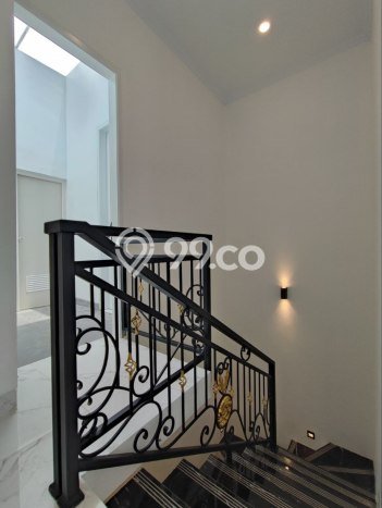 Rumah Nyaman di Jagakarsa, Jakarta Selatan, LT 79m² LB 170m² Rumah Nyaman di Jagakarsa, Jakarta Selatan, LT 79m² LB 170m²