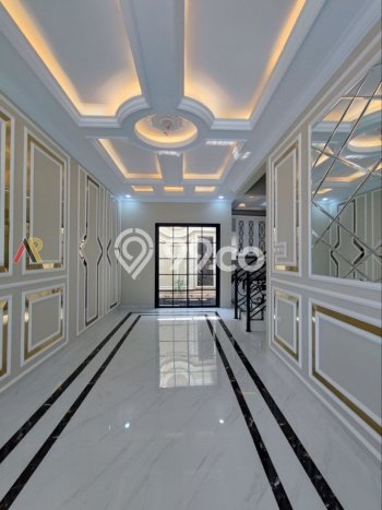NEW LISTING! Rumah Premium area Jagakarsa, LT 200m² LB 111m² NEW LISTING! Rumah Premium area Jagakarsa, LT 200m² LB 111m²