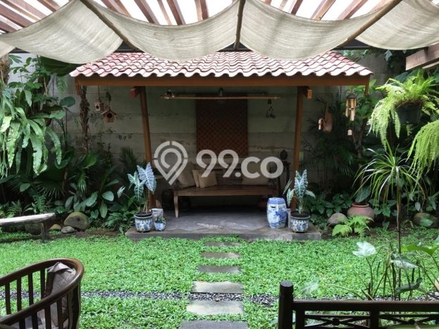For Sale Rumah Elit Exclusive di Kebayoran Lama, Jakarta Selatan For Sale Rumah Elit Exclusive di Kebayoran Lama, Jakarta Selatan
