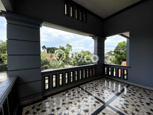 Siap Huni Rumah Mewah 5 Kamar di Cilandak Dekat ke Mana Pun Siap Huni Rumah Mewah 5 Kamar di Cilandak Dekat ke Mana Pun