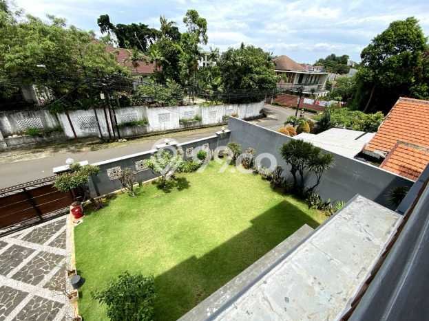 Siap Huni Rumah Mewah 5 Kamar di Cilandak Dekat ke Mana Pun Siap Huni Rumah Mewah 5 Kamar di Cilandak Dekat ke Mana Pun
