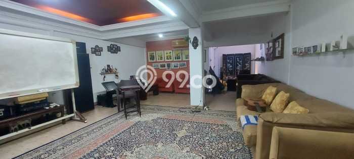 Rumah Elit Modern Siap Huni di Pondok Indah Jakarta Selatan Rumah Elit Modern Siap Huni di Pondok Indah Jakarta Selatan