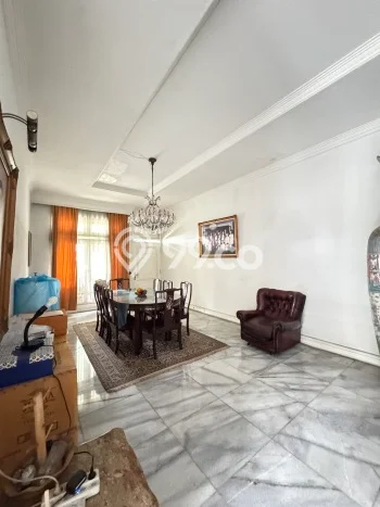 For Sale! Luxury House LT 2492m2 Desain Elegan di Ragunan For Sale! Luxury House LT 2492m2 Desain Elegan di Ragunan