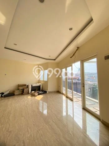 Peluang Investasi! Kost Dijual di Cinere, Depok, 16 KT, 6 KM, Luas 400m2 Peluang Investasi! Kost Dijual di Cinere, Depok, 16 KT, 6 KM, Luas 400m2