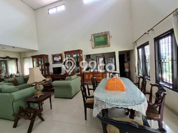 Rumah Eksklusif Siap Huni LT 1760m2 di Cinere, Depok Rumah Eksklusif Siap Huni LT 1760m2 di Cinere, Depok