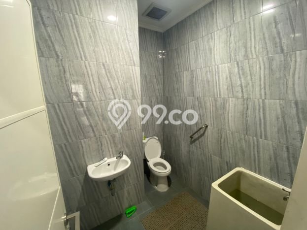 Rumah Strategis Minimalis Lb 159m2 di Cinere, Depok Rumah Strategis Minimalis Lb 159m2 di Cinere, Depok