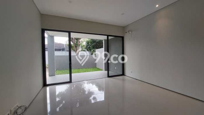 For Sale Rumah Mewah Exclusive di Cinere, Depok For Sale Rumah Mewah Exclusive di Cinere, Depok