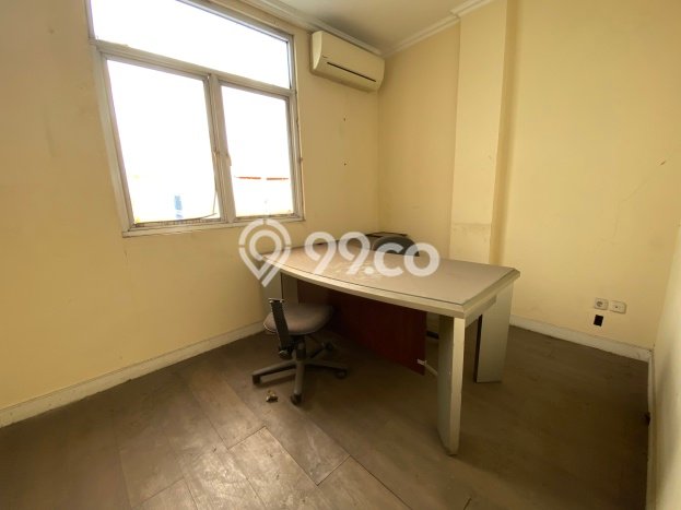 Untuk Dijual! Ruko di Kedoya Jakarta Barat LT 210m2 / LB 410m2 Kawasan Strategis Untuk Dijual! Ruko di Kedoya Jakarta Barat LT 210m2 / LB 410m2 Kawasan Strategis