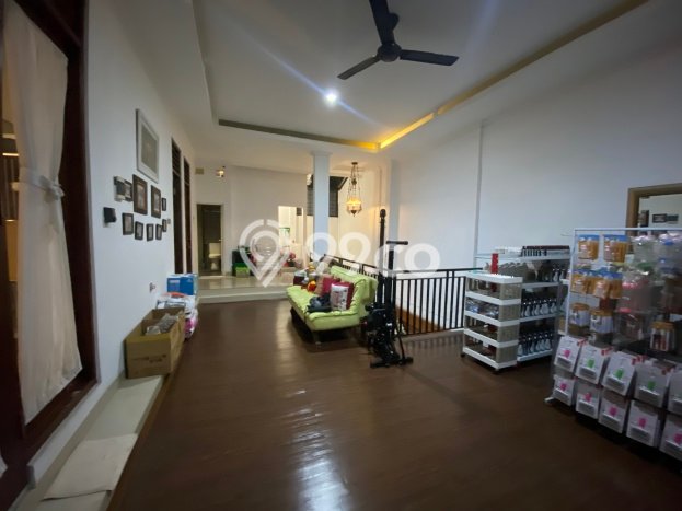Dijual Rumah Premium dengan Fasilitas Sekitar Lengkap di Cinere, Depok Dijual Rumah Premium dengan Fasilitas Sekitar Lengkap di Cinere, Depok