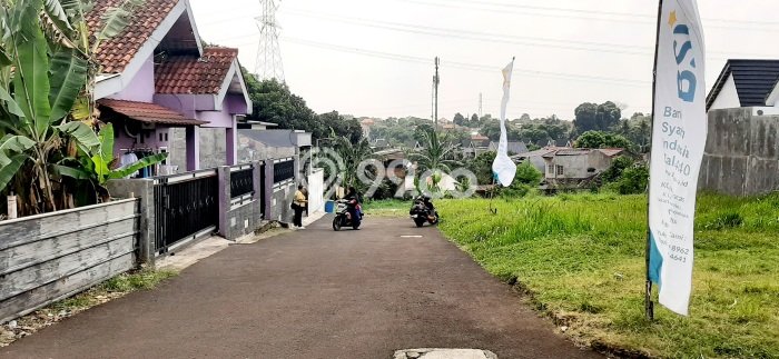 Tanah Dijual Lokasi Strategis di Depok dengan Luas 298m2 Tanah Dijual Lokasi Strategis di Depok dengan Luas 298m2