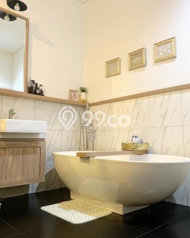 Jual Rumah Mewah Megah Dengan View Eksklusif di Lebak Bulus, Jakarta Selatan Jual Rumah Mewah Megah Dengan View Eksklusif di Lebak Bulus, Jakarta Selatan