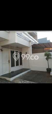 Rumah Elit Modern Siap Huni di Pondok Indah Jakarta Selatan Rumah Elit Modern Siap Huni di Pondok Indah Jakarta Selatan