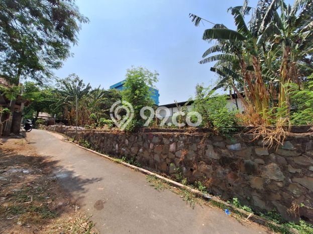 Tanah Kosong Dijual di Jakarta Timur dengan Area 1219m2 Tanah Kosong Dijual di Jakarta Timur dengan Area 1219m2