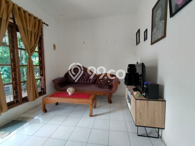 Hunian Idaman Keluarga LB 200m² Lokasi Tenang di Jagakarsa, Jakarta Selatan Hunian Idaman Keluarga LB 200m² Lokasi Tenang di Jagakarsa, Jakarta Selatan