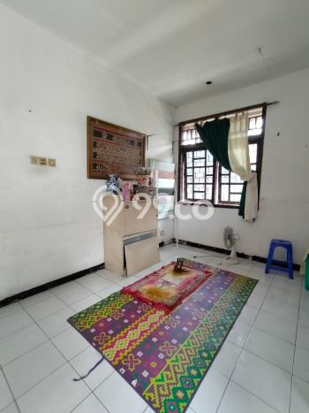 Hunian Idaman Keluarga LB 200m² Lokasi Tenang di Jagakarsa, Jakarta Selatan Hunian Idaman Keluarga LB 200m² Lokasi Tenang di Jagakarsa, Jakarta Selatan