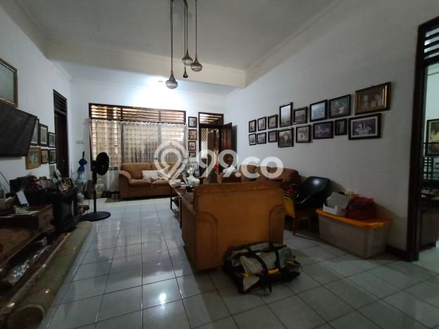 Dijual Hunian Mewah dengan Fasilitas Sekitar Lengkap di Tebet, Jakarta Selatan Dijual Hunian Mewah dengan Fasilitas Sekitar Lengkap di Tebet, Jakarta Selatan