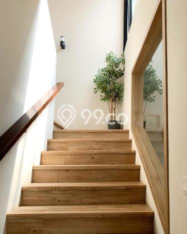 Jual Rumah Mewah Megah Dengan View Eksklusif di Lebak Bulus, Jakarta Selatan Jual Rumah Mewah Megah Dengan View Eksklusif di Lebak Bulus, Jakarta Selatan